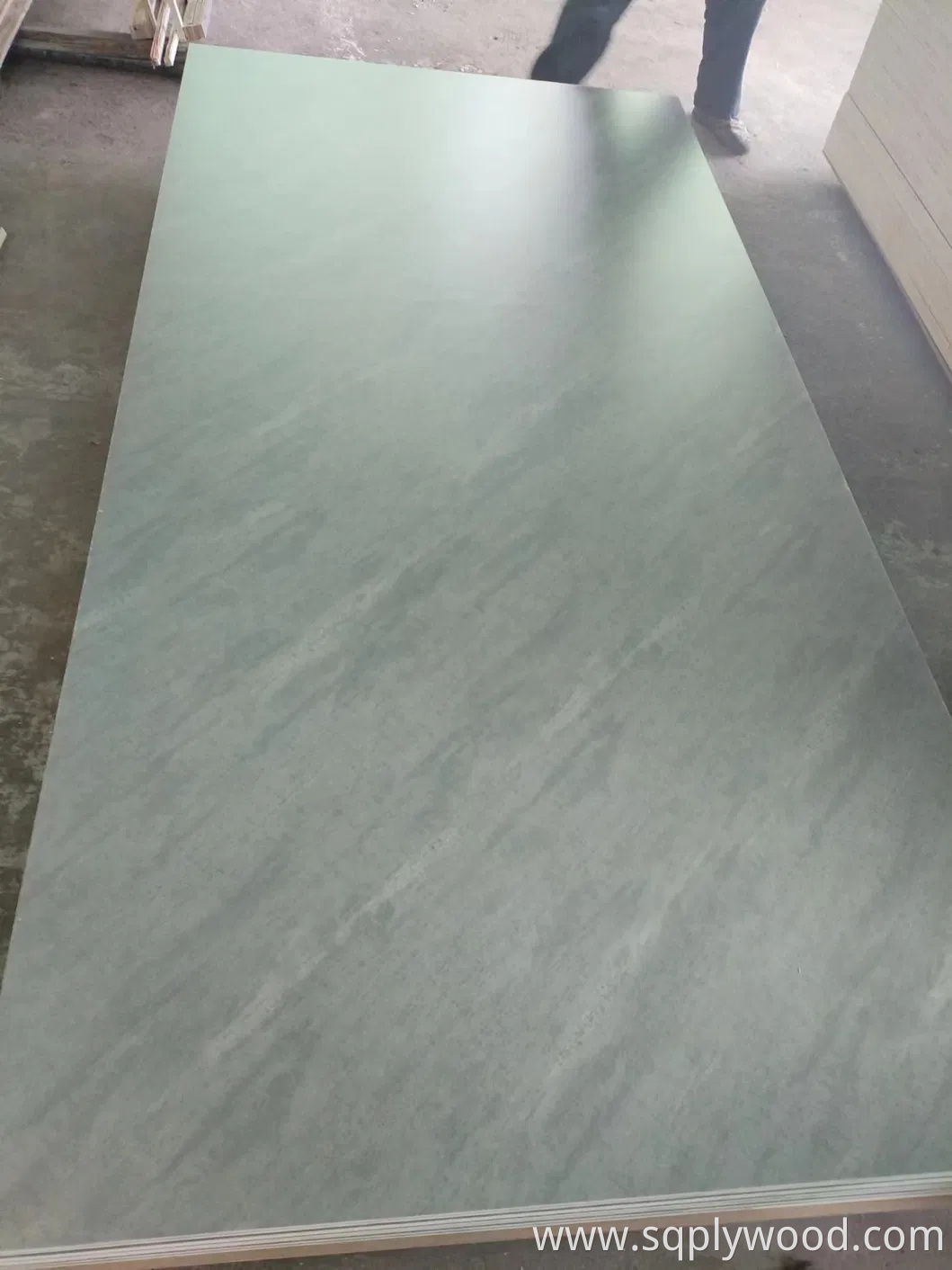 1/2" (12mm) 3/4" (18mm) White Melamine Overlay Laminate Faced Plywood